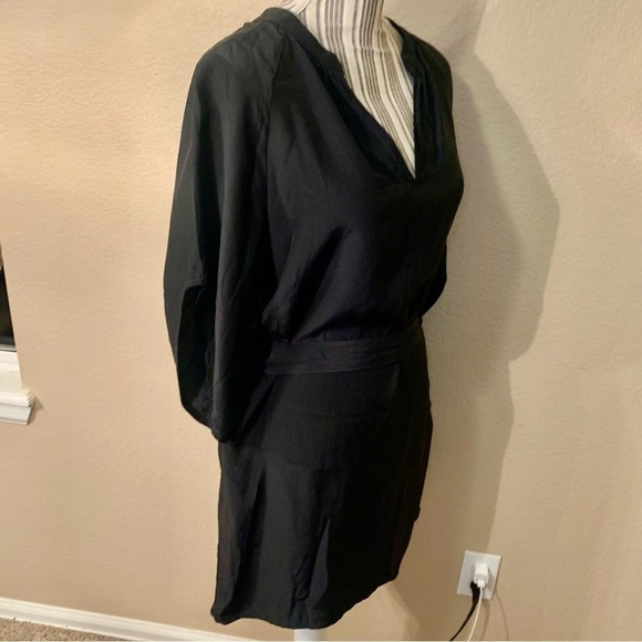 100% Silk Mini Dress Small Viereck Black Flowy V-Neck Tie Belt Short Sleeves - Picture 7 of 16